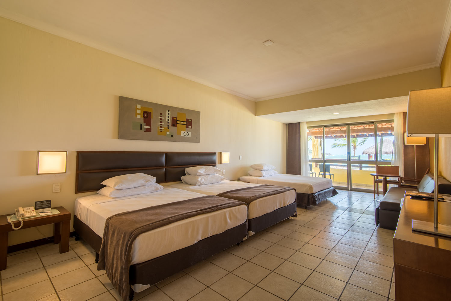 VG Eco Resort do Cabo_QuartoFamilia_1_Baixa