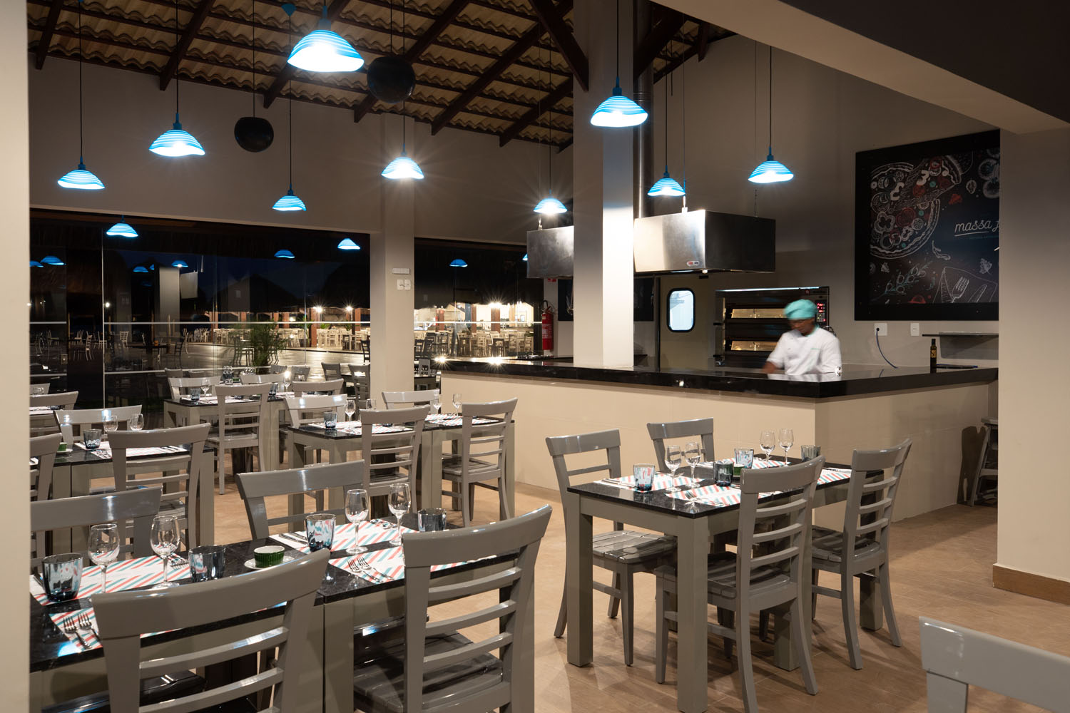 VG-Touros-Restaurante-Massa-Fina-2_Baixa